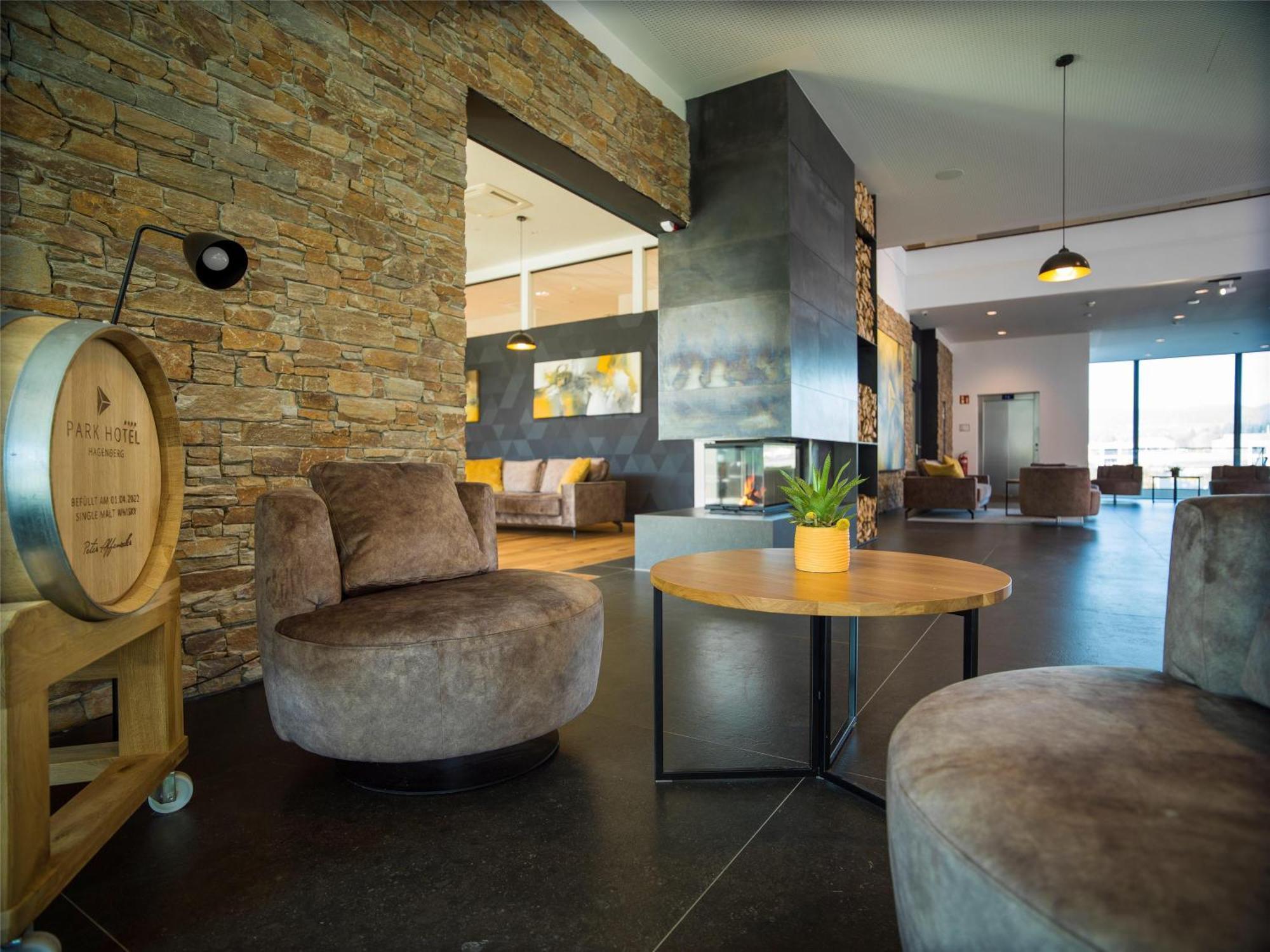 Best Western Parkhotel Hagenberg Hagenberg im Muhlkreis Eksteriør bilde